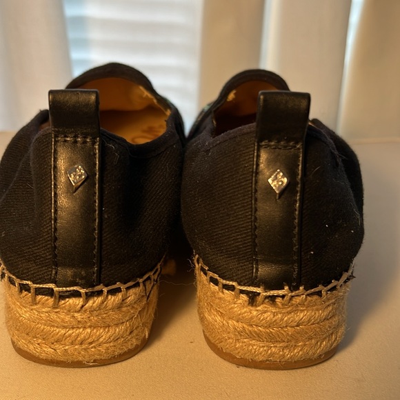 Sam Edelman Espadrille Sneaker 91/2 Slip-On Carrin Black Fish Floral Embroidered - Picture 3 of 5